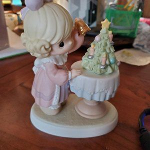 Precious Moments Figurine